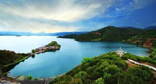 泸沽湖旅游景点